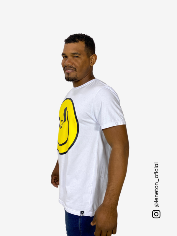 Camiseta Smileset Branca GIG Groove