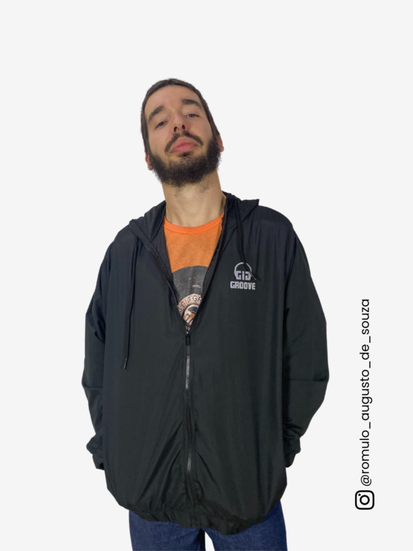 Jaqueta Corta Vento Preto GIG Groove