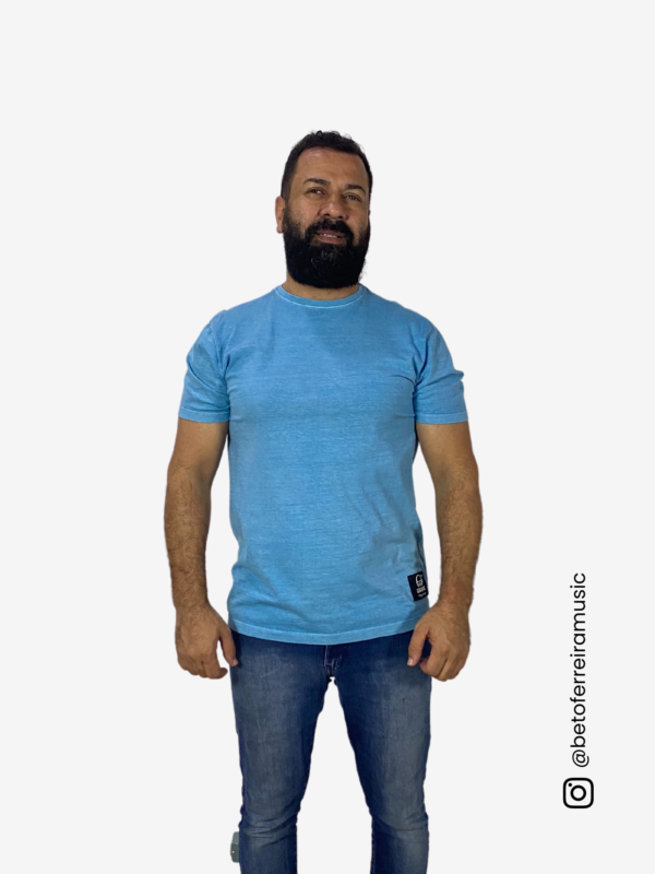 Camiseta Básica Azul Neon GIG Groove