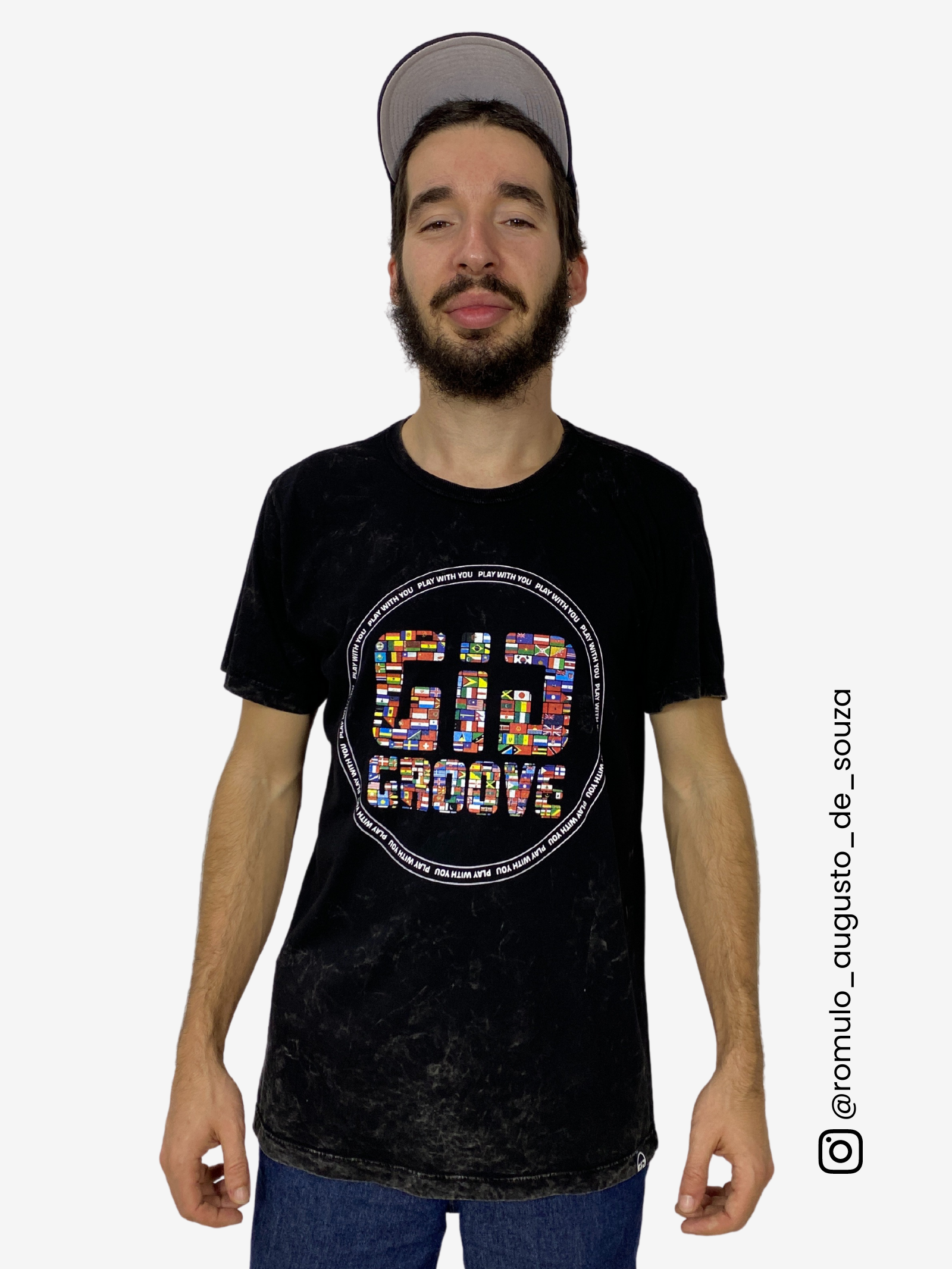 Camiseta Flags Preta Reativo GIG Groove